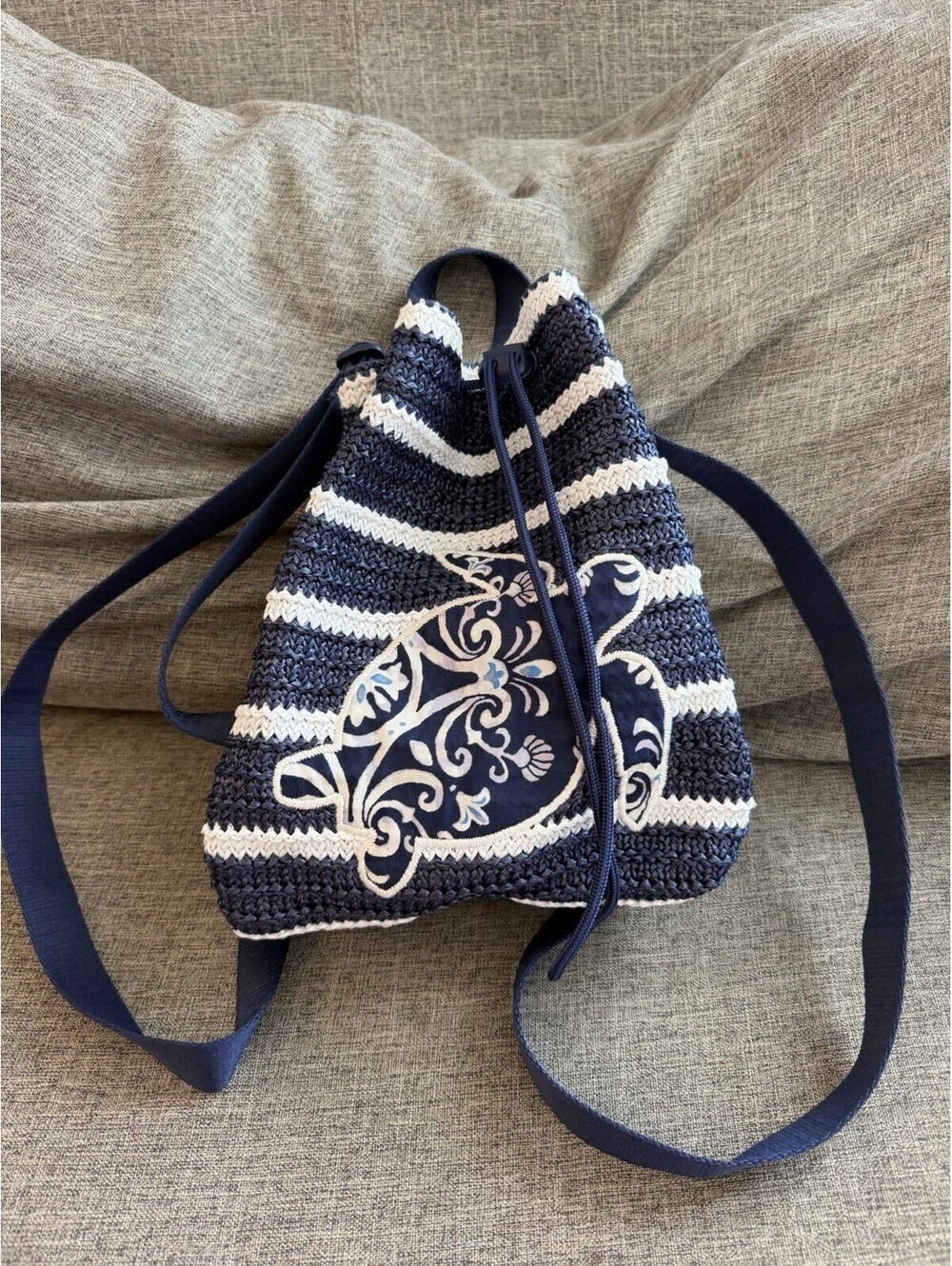 Vera Bradley Womens Steel Blue Medallion Straw Drawstring Backpack Handbag Purse